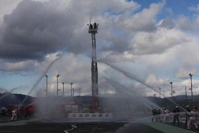 令和8年守山市消防出初式一斉放水