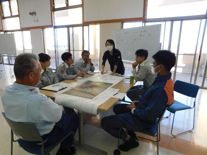 机上シミュレーション訓練の様子